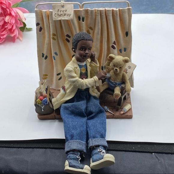 1998 Daddys Figures & Keepsake African American Doctor Free Checkup